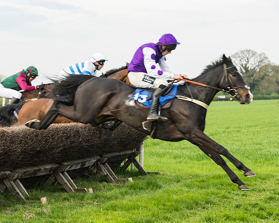 Kimblewick Easter Meeting 2017