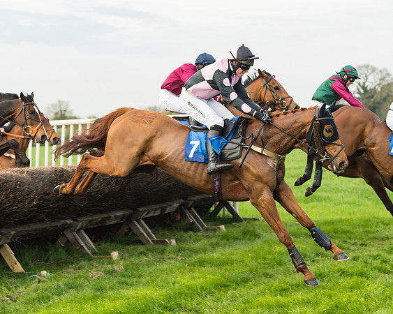 Kimblewick Easter Meeting 2017