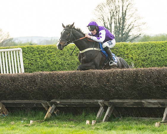 Kimblewick Easter Meeting 2017