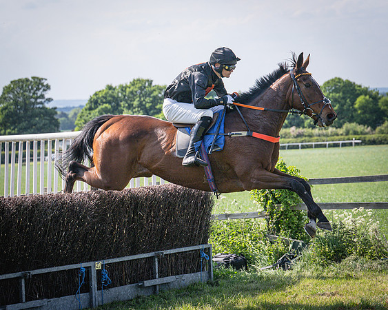 Race 4 Empire De Maulde - Seb Mead winners of The Perry’s of Aylesbury Jaecoo Men’s Open Race (103 of 190)