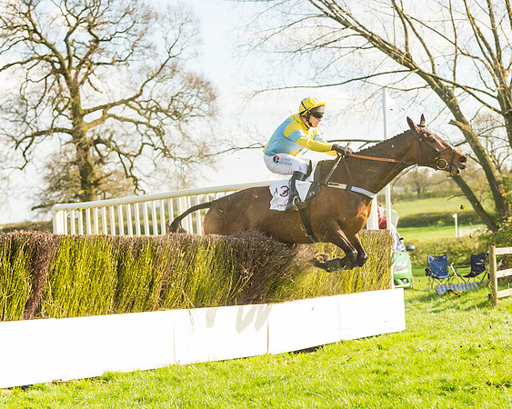 Open Maiden at the Pytchley Meeting 2018