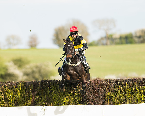 Open Maiden at the Pytchley Meeting 2018