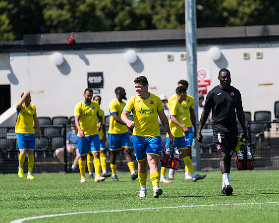 Bracknell Town 4 Rams 2  (18 of 250)