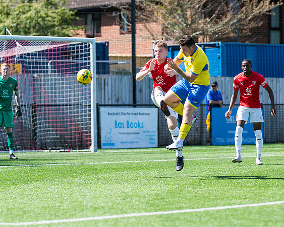Bracknell Town 4 Rams 2  (25 of 250)