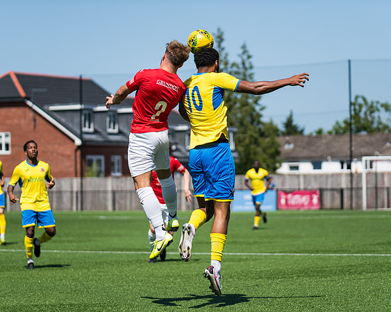 Bracknell Town 4 Rams 2  (27 of 250)