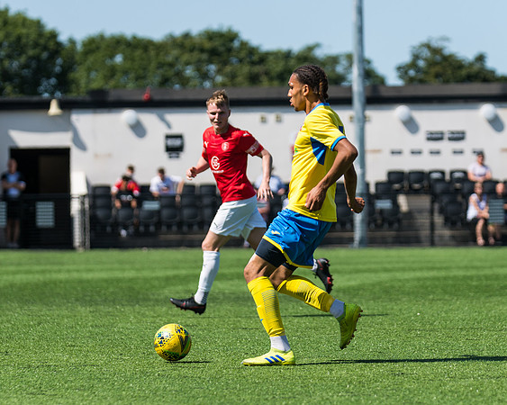 Bracknell Town 4 Rams 2  (52 of 250)