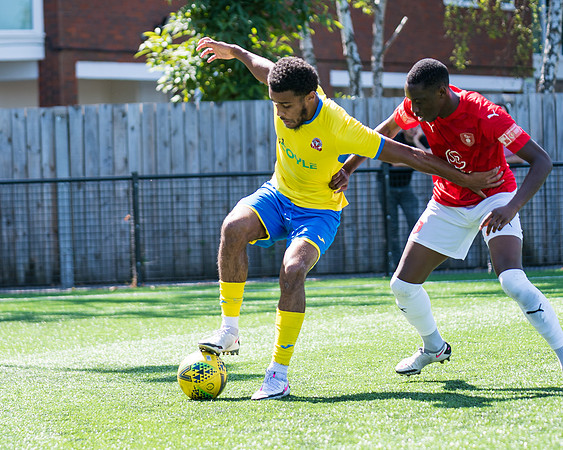 Bracknell Town 4 Rams 2  (58 of 250)