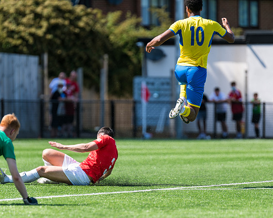 Bracknell Town 4 Rams 2  (75 of 250)