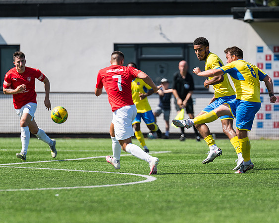 Bracknell Town 4 Rams 2  (83 of 250)