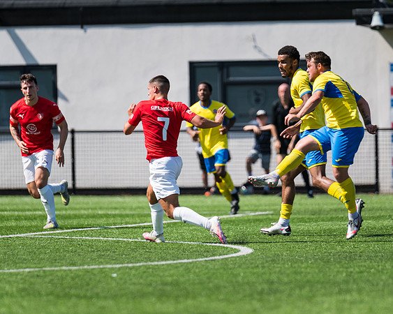 Bracknell Town 4 Rams 2  (84 of 250)