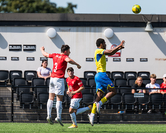Bracknell Town 4 Rams 2  (86 of 250)