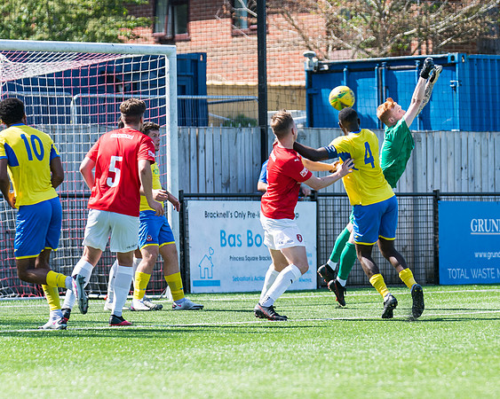 Bracknell Town 4 Rams 2  (108 of 250)