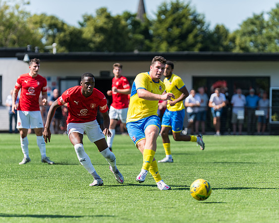 Bracknell Town 4 Rams 2  (126 of 250)