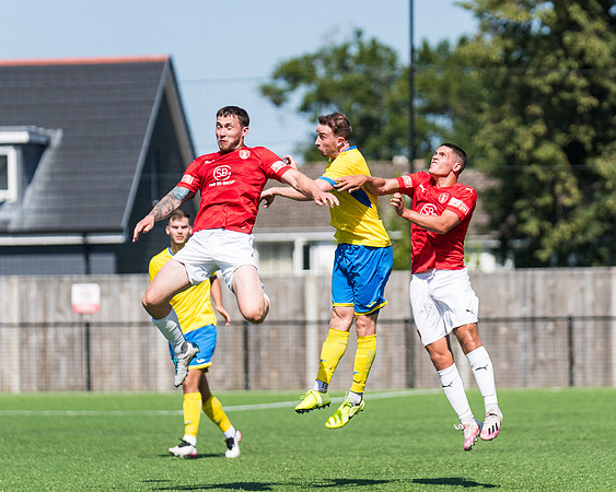Bracknell Town 4 Rams 2  (129 of 250)