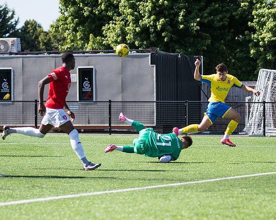 Bracknell Town 4 Rams 2  (141 of 250)