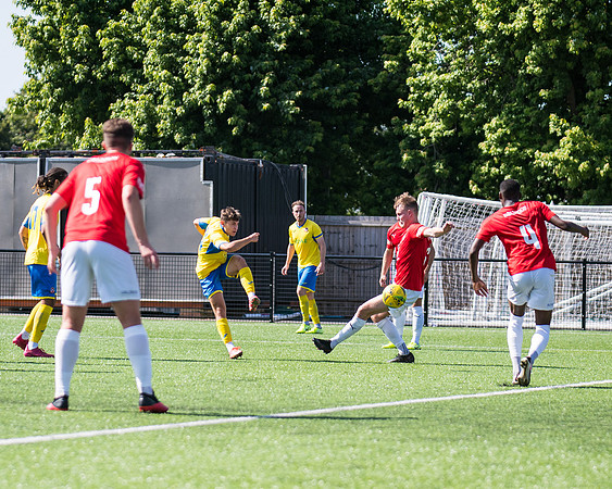 Bracknell Town 4 Rams 2  (143 of 250)