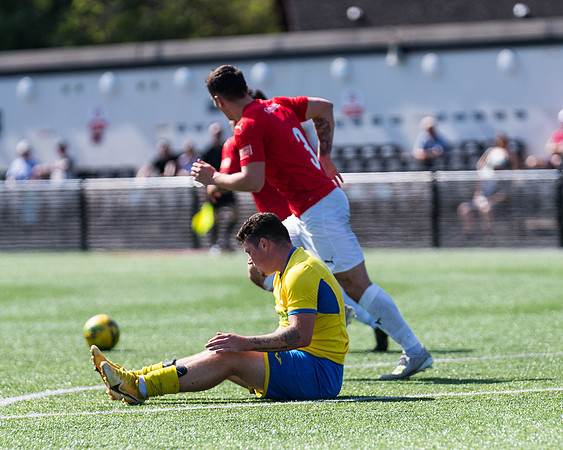 Bracknell Town 4 Rams 2  (159 of 250)