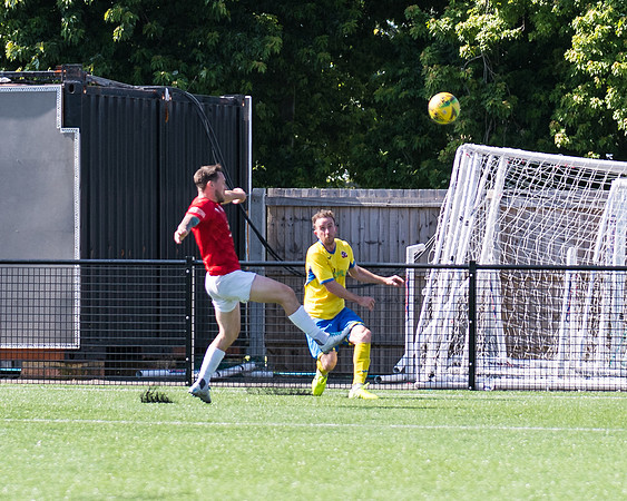 Bracknell Town 4 Rams 2  (166 of 250)