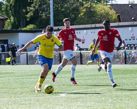 Bracknell Town 4 Rams 2  (173 of 250)