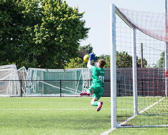 Bracknell Town 4 Rams 2  (191 of 250)