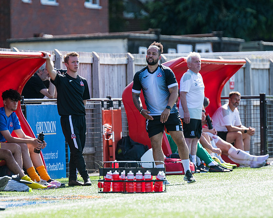 Bracknell Town 4 Rams 2  (211 of 250)
