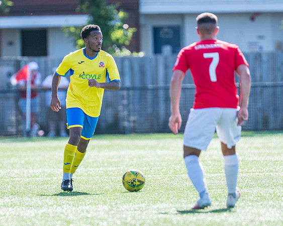 Bracknell Town 4 Rams 2  (236 of 250)