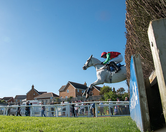 Race 1 - PPSA Open Hunter chase (61 of 78)