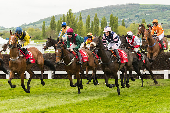 Race 2 - Connolly's Redmills intermediate Final HC - 3m2f