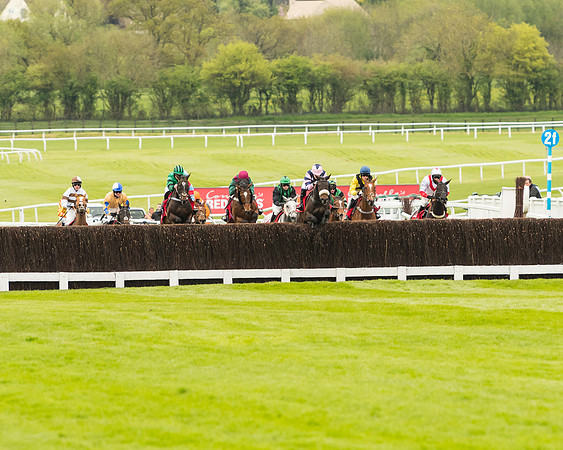 Race 2 - Connolly's Redmills intermediate Final HC - 3m2f