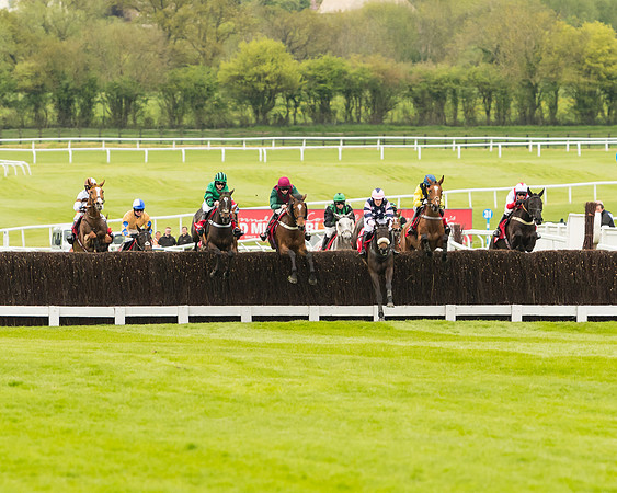 Race 2 - Connolly's Redmills intermediate Final HC - 3m2f