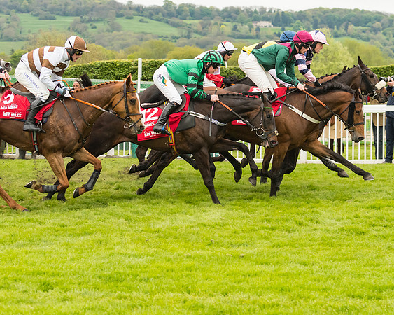 Race 2 - Connolly's Redmills intermediate Final HC - 3m2f