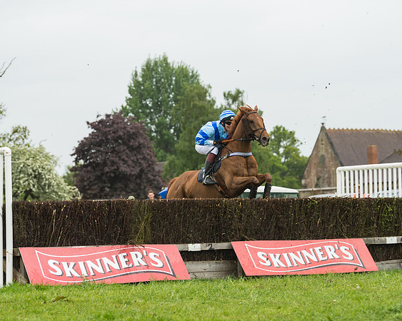 Race 1 - Novice and Veteran riders (27 of 60)