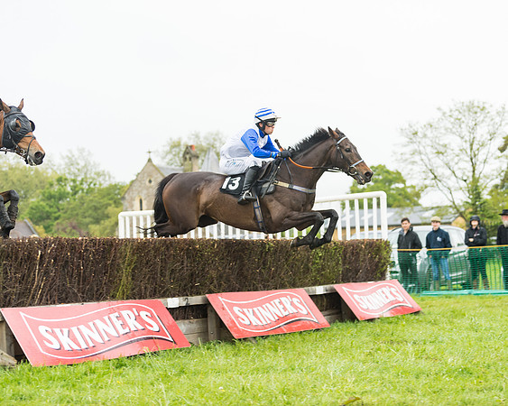 Race 1 - Novice and Veteran riders (34 of 60)