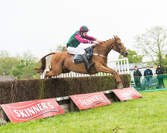 Race 1 - Novice and Veteran riders (38 of 60)