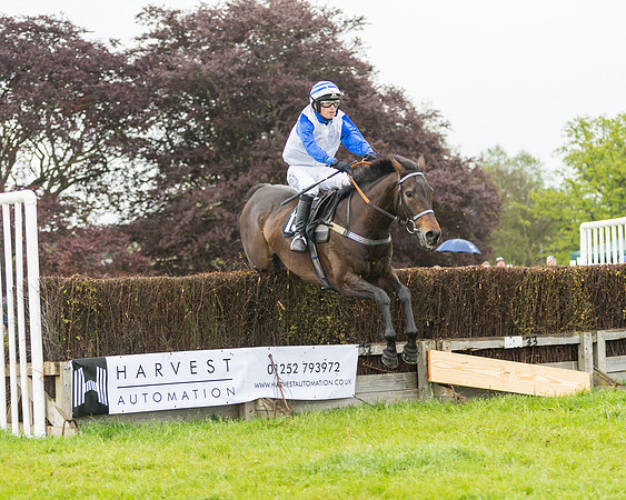 Race 1 - Novice and Veteran riders (51 of 60)