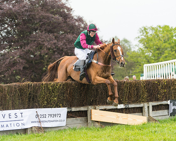 Race 1 - Novice and Veteran riders (54 of 60)