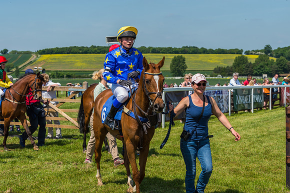 Edgcote Races