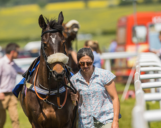Edgcote Races