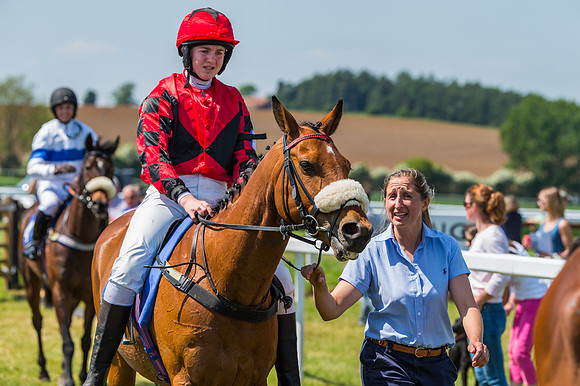 Edgcote Races
