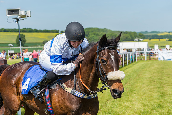 Edgcote Races
