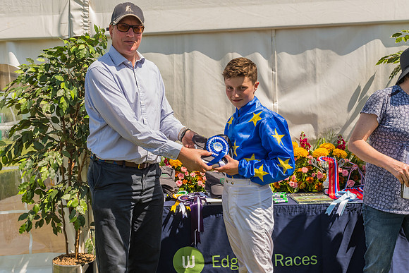 Edgcote Races