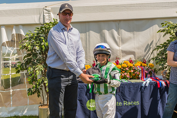 Edgcote Races