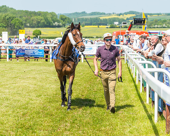 Edgcote Races