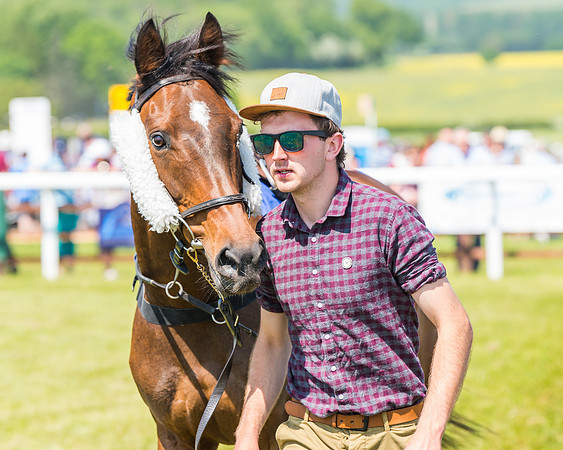 Edgcote Races