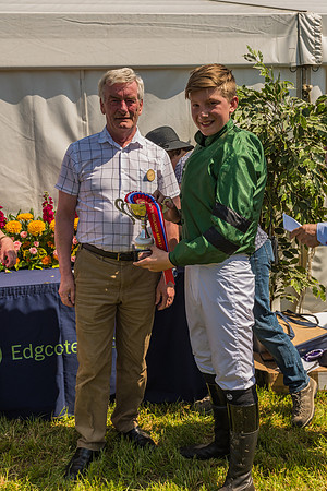 Edgcote Races