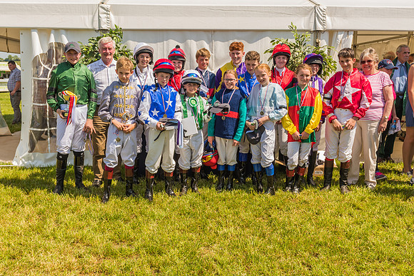 Edgcote Races