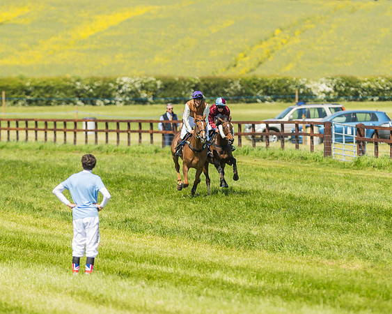 Edgcote Races
