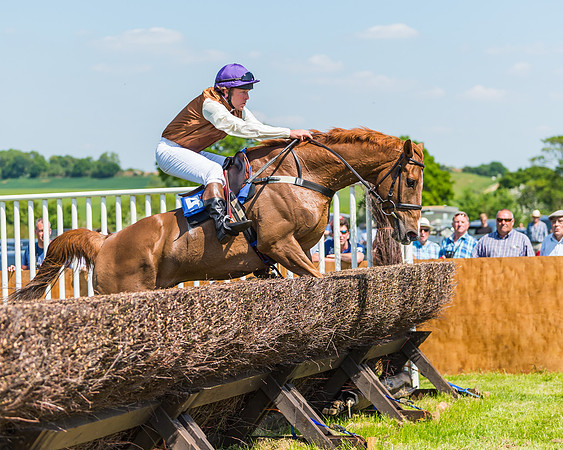 Edgcote Races