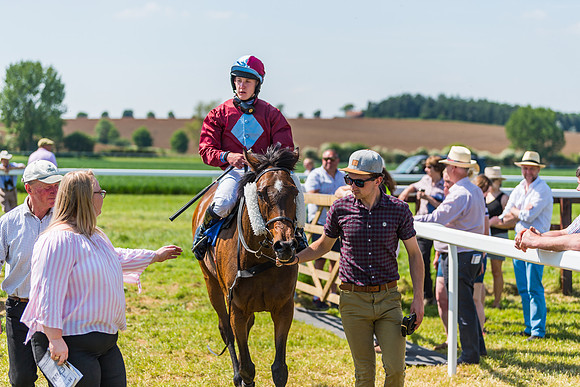 Edgcote Races