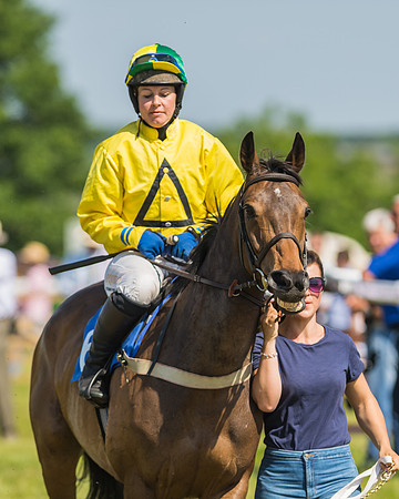 Edgcote Races